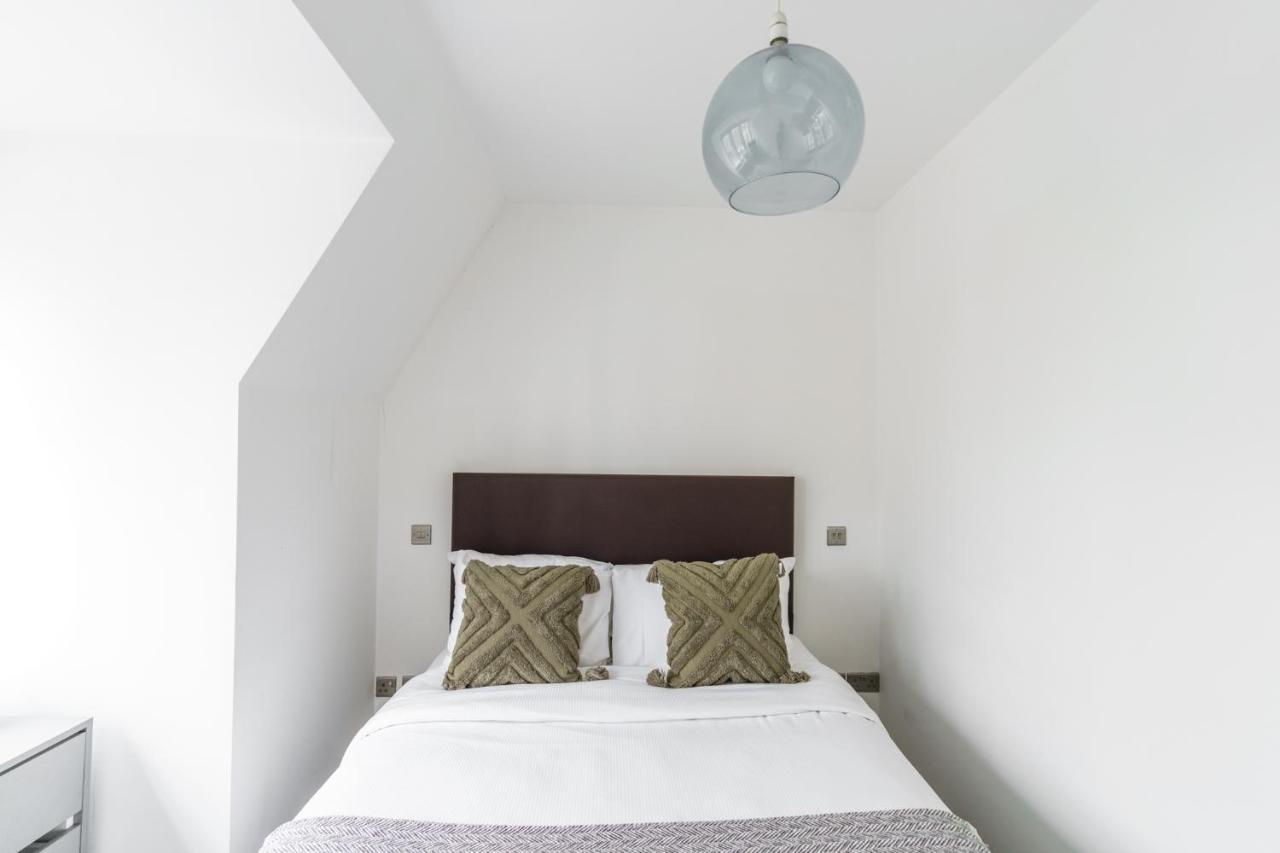 Top Floor Apartment High Street Kensington London Exterior foto